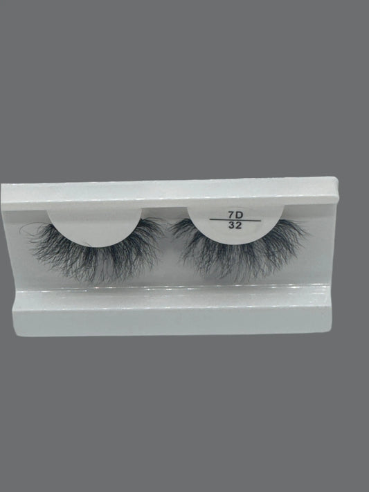 Bonita Single lashes - 32 La Mimz Beauty & Fashion Store