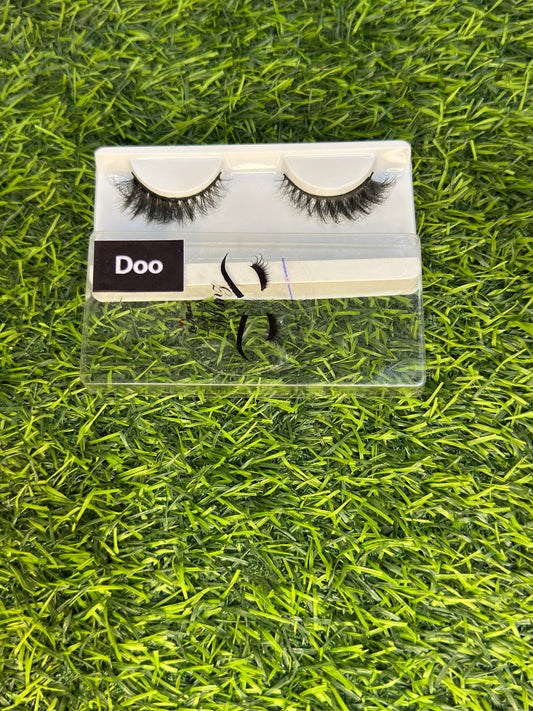 Single Lashes By Mimz - Doo La Mimz Beauty & Fashion Store